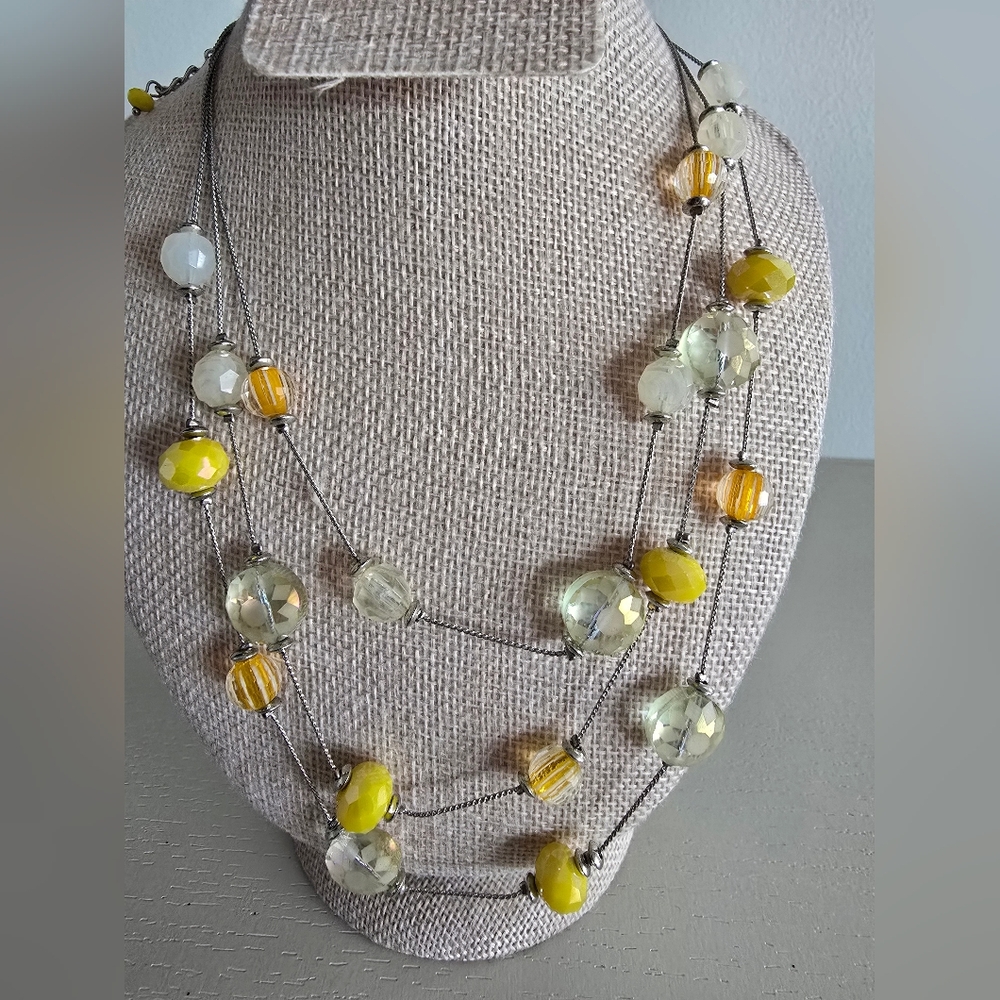 NWT Croft & barrow Yellow and Clear Multi-Strand Beaded Necklace - Picture 2 of 5